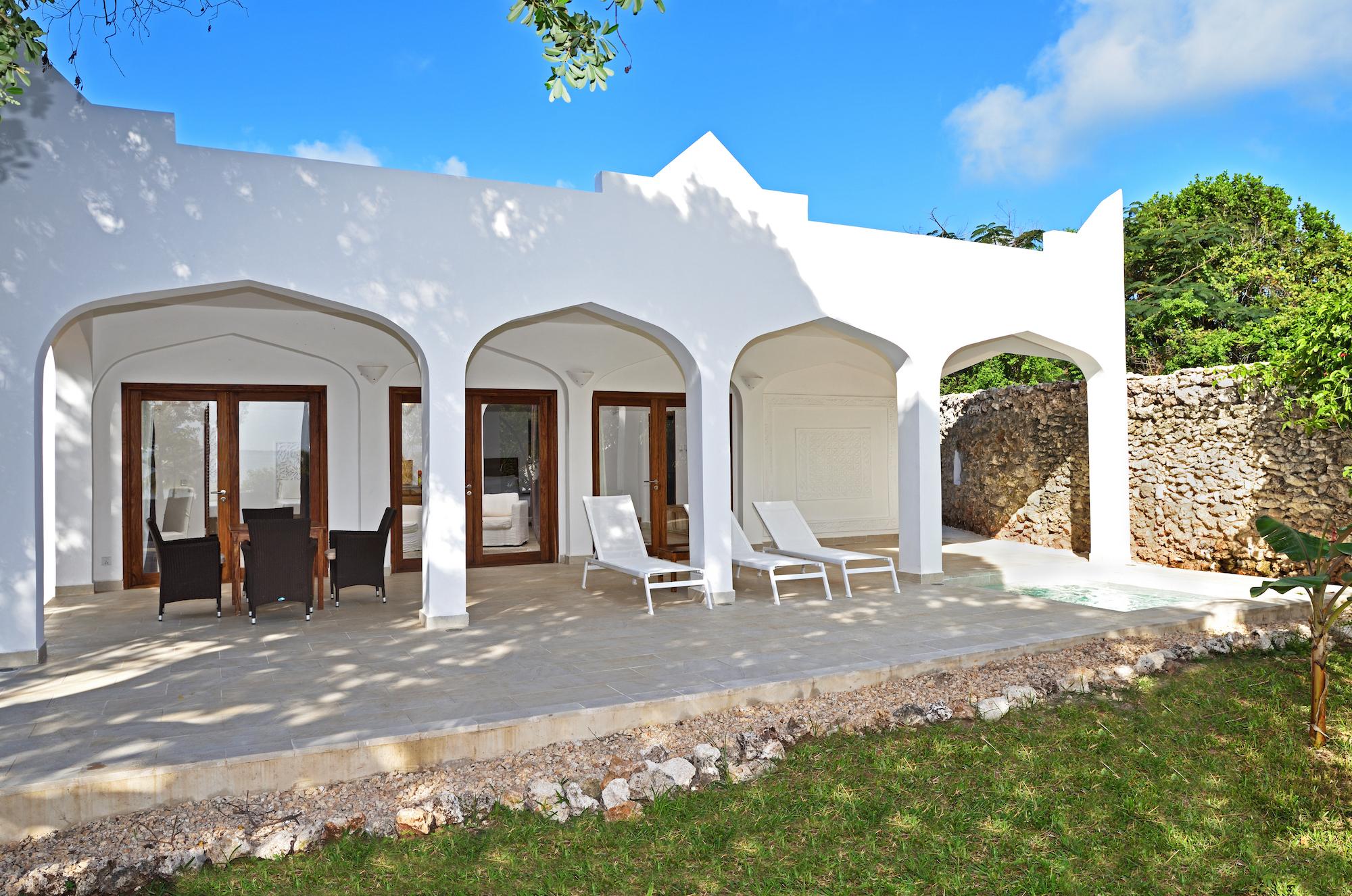 Konokono And Isaraya Luxury Overwater Resort Michamvi