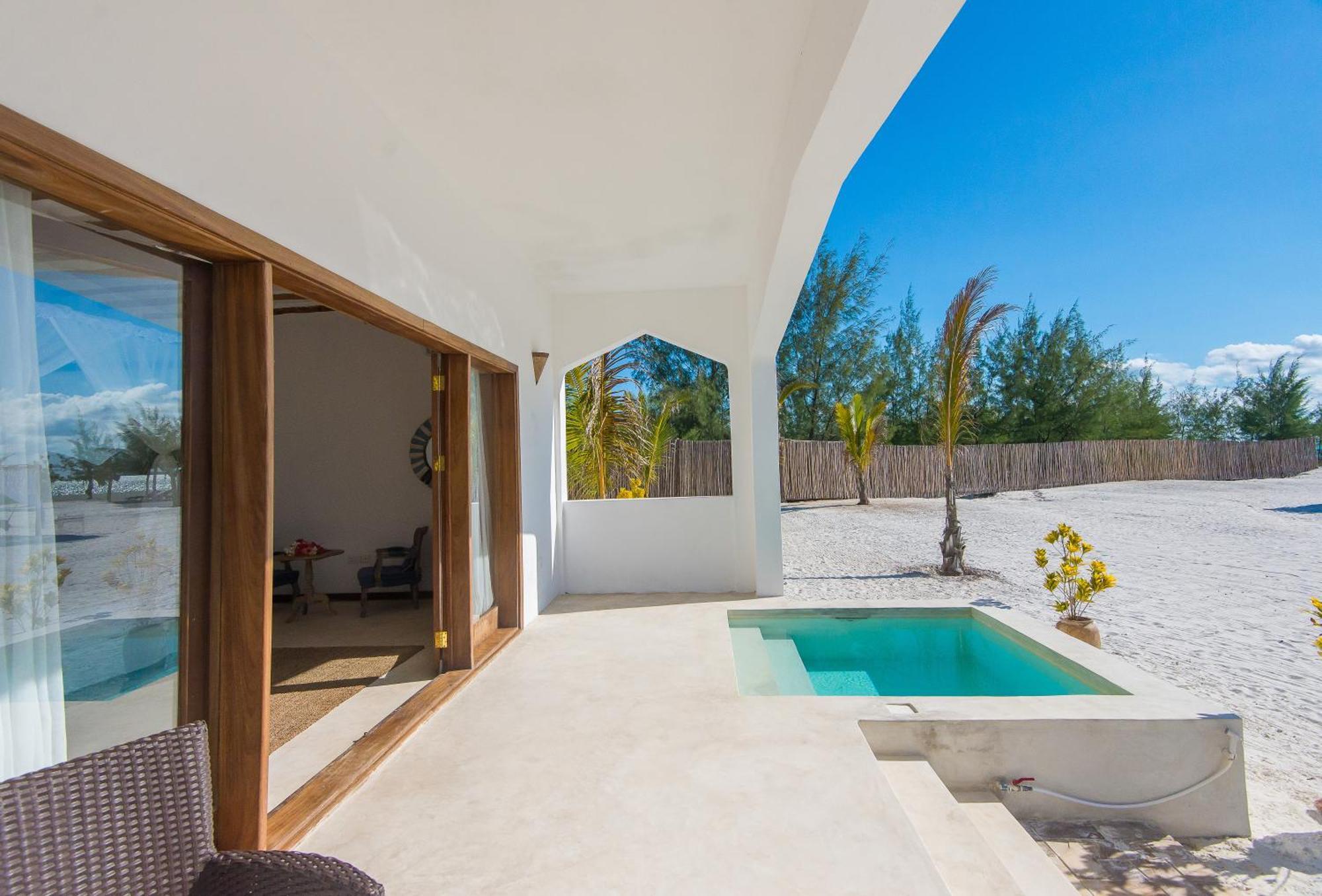 Resort Konokono And Isaraya Luxury Overwater Michamvi