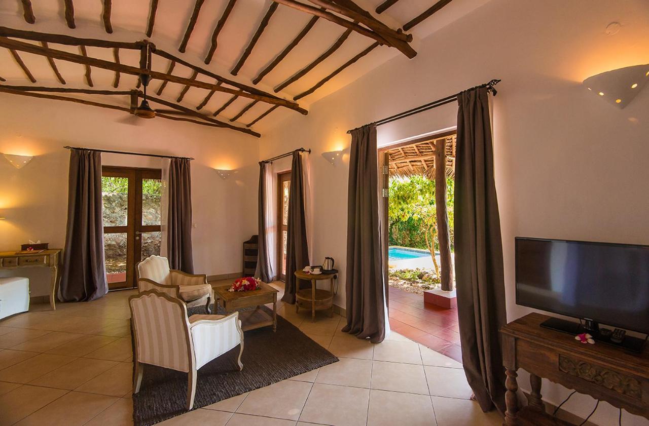 Konokono And Isaraya Luxury Overwater
